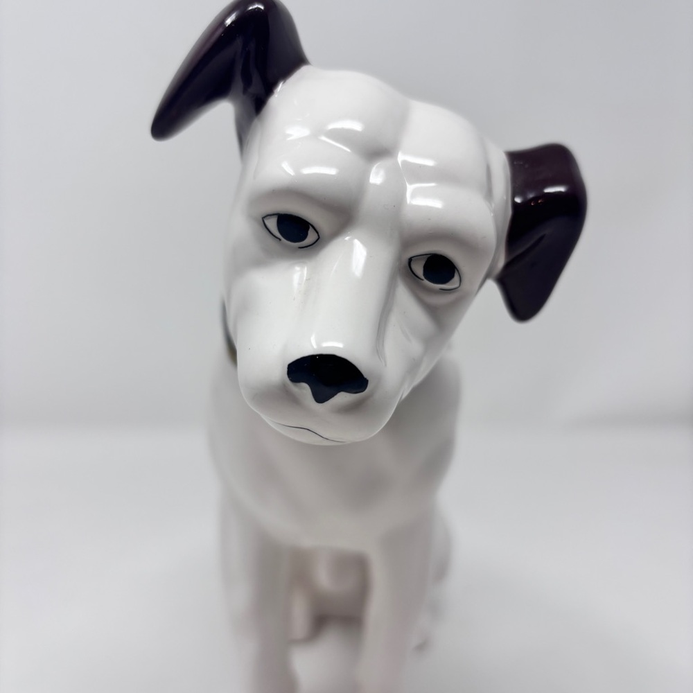 Vintage "Nipper" Ceramic Statue in Great Condiion